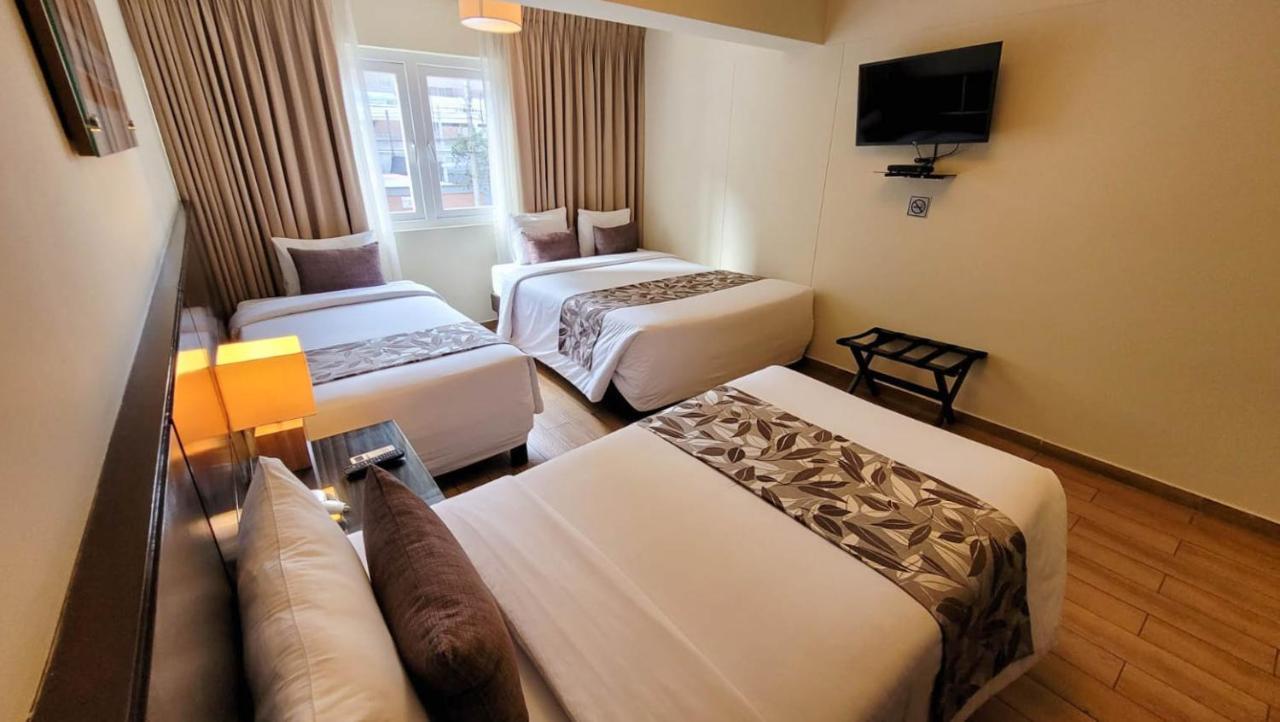 Hotel El Tambo 2 3*