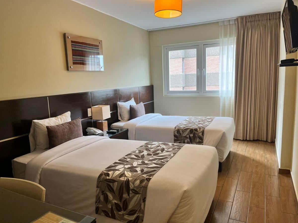 El Tambo 2 Hotel